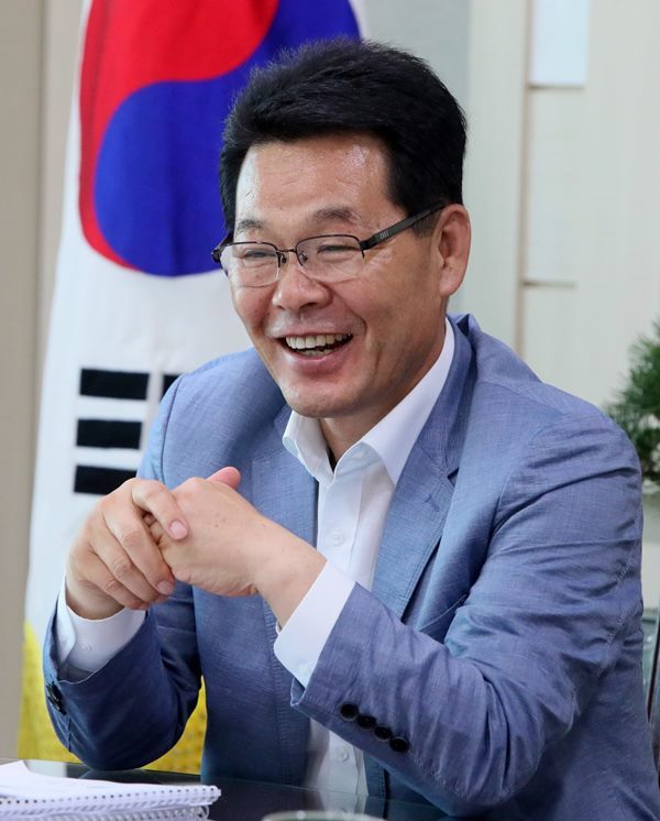 권익현 부안군수